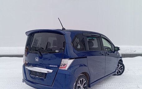 Honda Freed I, 2011 год, 1 239 000 рублей, 3 фотография