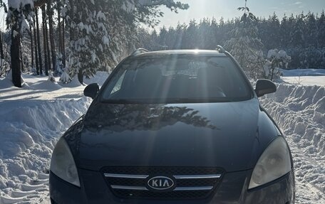 KIA cee'd I рестайлинг, 2009 год, 730 000 рублей, 4 фотография