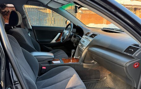 Toyota Camry, 2009 год, 1 200 000 рублей, 11 фотография