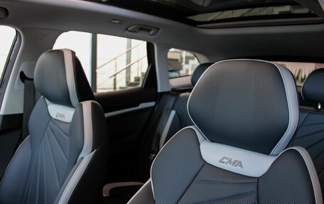 Geely Atlas, 2025 год, 4 080 990 рублей, 12 фотография