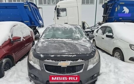 Chevrolet Cruze II, 2009 год, 500 000 рублей, 3 фотография