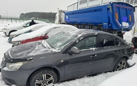 Chevrolet Cruze II, 2009 год, 500 000 рублей, 10 фотография