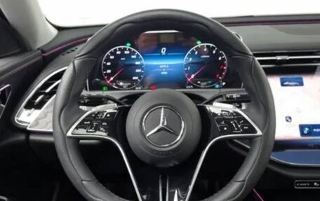 Mercedes-Benz E-Класс, 2025 год, 6 300 000 рублей, 5 фотография