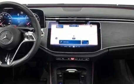 Mercedes-Benz E-Класс, 2025 год, 6 300 000 рублей, 6 фотография