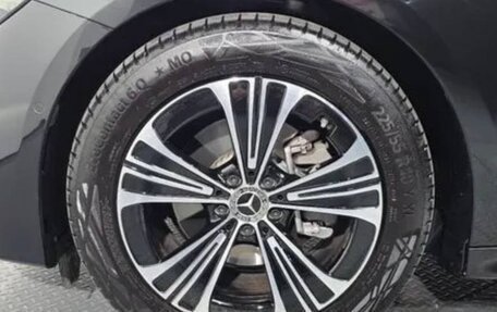 Mercedes-Benz E-Класс, 2025 год, 6 300 000 рублей, 18 фотография