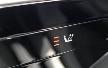 Mercedes-Benz E-Класс, 2025 год, 6 300 000 рублей, 12 фотография