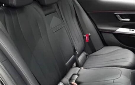 Mercedes-Benz E-Класс, 2025 год, 6 300 000 рублей, 16 фотография