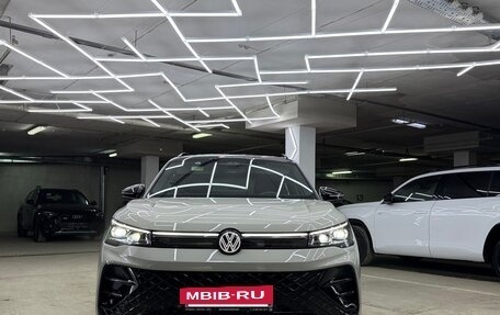 Volkswagen Tiguan, 2025 год, 4 900 000 рублей, 7 фотография