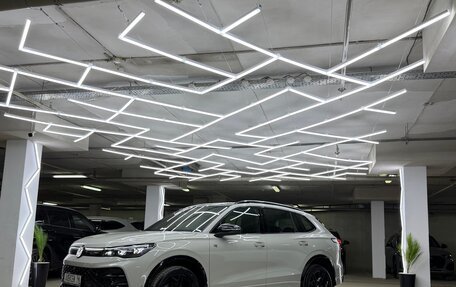 Volkswagen Tiguan, 2025 год, 4 900 000 рублей, 14 фотография