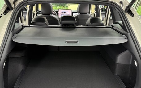 Volkswagen Tiguan, 2025 год, 4 900 000 рублей, 27 фотография