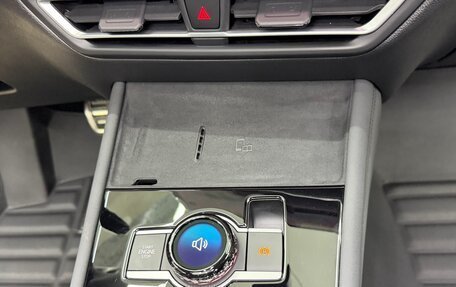 Volkswagen Tiguan, 2025 год, 4 900 000 рублей, 33 фотография