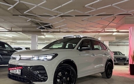 Volkswagen Tiguan, 2025 год, 4 900 000 рублей, 40 фотография