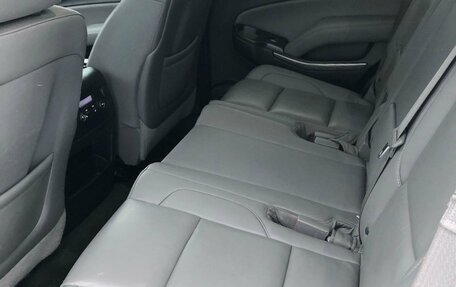 Chevrolet Tahoe IV, 2016 год, 3 124 000 рублей, 16 фотография