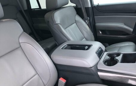 Chevrolet Tahoe IV, 2016 год, 3 124 000 рублей, 18 фотография