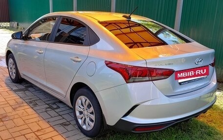 Hyundai Solaris II рестайлинг, 2020 год, 1 780 000 рублей, 5 фотография