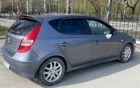 Hyundai i30 I, 2011 год, 680 000 рублей, 4 фотография