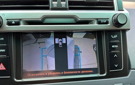 Toyota Land Cruiser Prado 150 рестайлинг 2, 2015 год, 3 050 000 рублей, 15 фотография