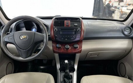 Lifan X60 I рестайлинг, 2013 год, 600 000 рублей, 10 фотография