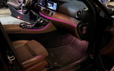 Mercedes-Benz E-Класс, 2016 год, 2 900 000 рублей, 11 фотография