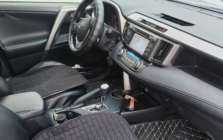 Toyota RAV4, 2014 год, 2 000 000 рублей, 3 фотография