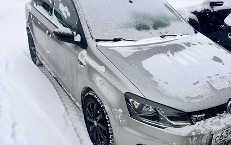 Volkswagen Polo VI (EU Market), 2018 год, 1 325 000 рублей, 2 фотография