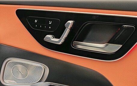 Mercedes-Benz GLC, 2024 год, 9 090 000 рублей, 11 фотография