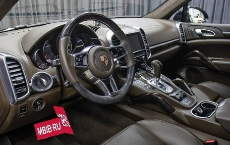 Porsche Cayenne III, 2015 год, 3 598 000 рублей, 15 фотография