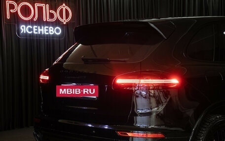 Porsche Cayenne III, 2015 год, 3 598 000 рублей, 23 фотография