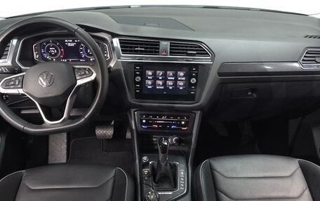 Volkswagen Tiguan II, 2022 год, 3 440 000 рублей, 11 фотография