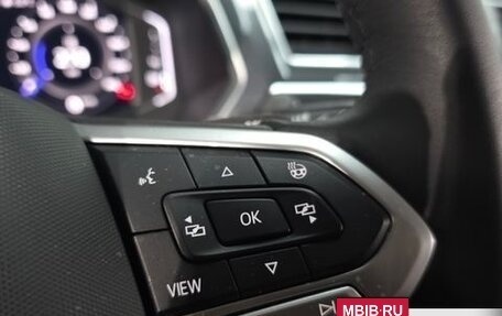 Volkswagen Tiguan II, 2022 год, 3 440 000 рублей, 15 фотография