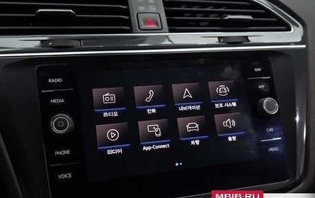 Volkswagen Tiguan II, 2022 год, 3 440 000 рублей, 16 фотография