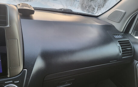 Toyota Land Cruiser Prado 150 рестайлинг 2, 2012 год, 2 850 000 рублей, 16 фотография