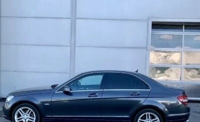 Mercedes-Benz C-Класс, 2009 год, 890 000 рублей, 2 фотография