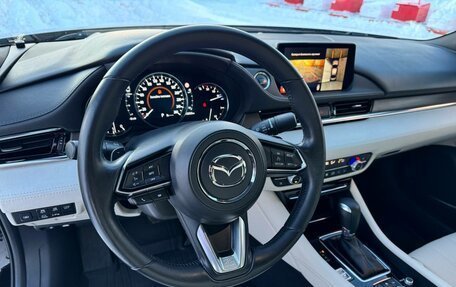 Mazda 6, 2020 год, 2 700 000 рублей, 12 фотография