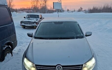 Volkswagen Polo VI (EU Market), 2011 год, 900 000 рублей, 1 фотография