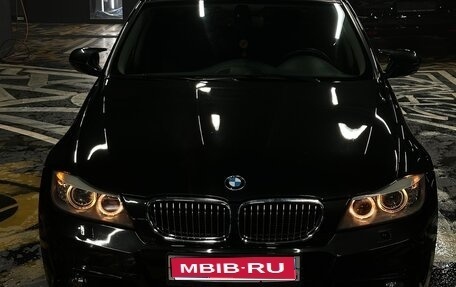 BMW 3 серия, 2011 год, 1 800 000 рублей, 1 фотография