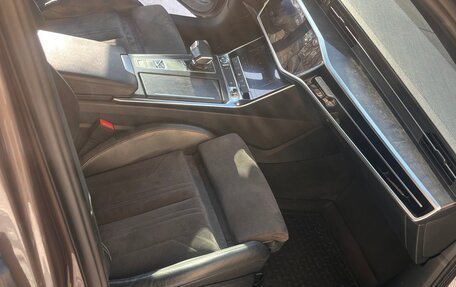 Audi A6, 2018 год, 4 300 000 рублей, 6 фотография