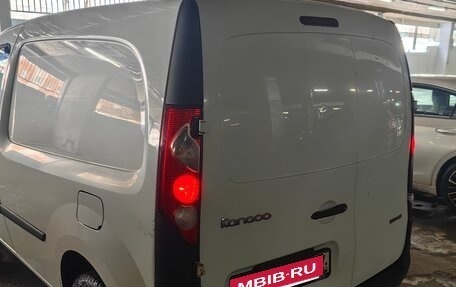 Renault Kangoo II рестайлинг, 2011 год, 799 000 рублей, 8 фотография