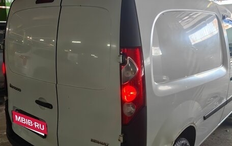 Renault Kangoo II рестайлинг, 2011 год, 799 000 рублей, 9 фотография