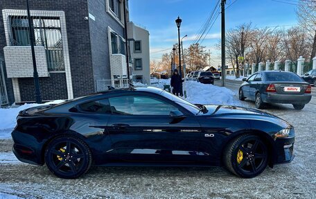 Ford Mustang VI рестайлинг, 2021 год, 5 700 000 рублей, 4 фотография