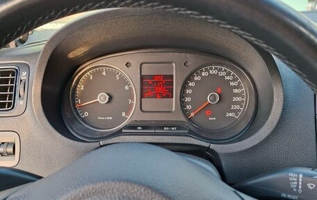 Volkswagen Polo VI (EU Market), 2011 год, 900 000 рублей, 6 фотография