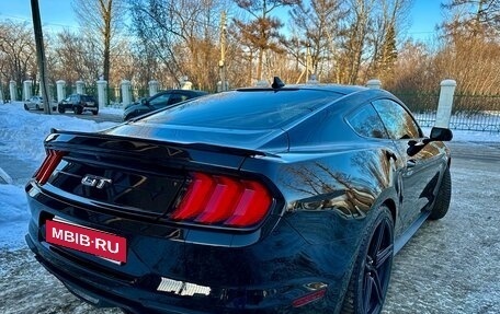Ford Mustang VI рестайлинг, 2021 год, 5 700 000 рублей, 9 фотография