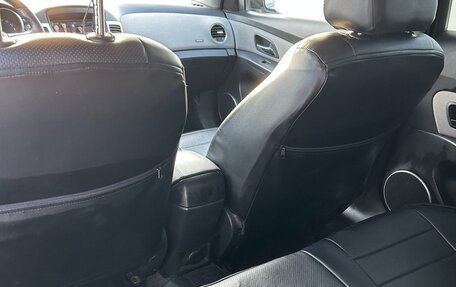 Chevrolet Cruze II, 2011 год, 615 000 рублей, 6 фотография