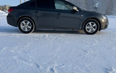 Chevrolet Cruze II, 2011 год, 615 000 рублей, 12 фотография