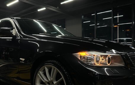 BMW 3 серия, 2011 год, 1 800 000 рублей, 3 фотография