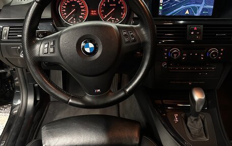 BMW 3 серия, 2011 год, 1 800 000 рублей, 13 фотография