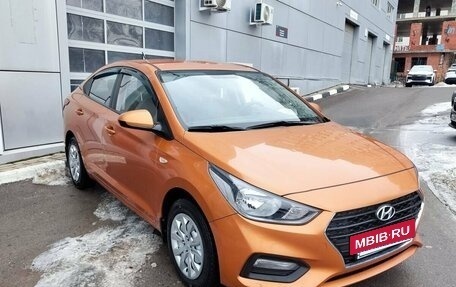 Hyundai Solaris II рестайлинг, 2018 год, 1 379 000 рублей, 3 фотография