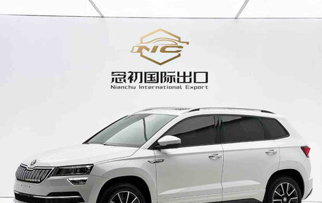 Skoda Karoq I, 2023 год, 2 350 000 рублей, 1 фотография