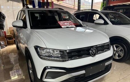 Volkswagen T-Cross I, 2023 год, 1 300 000 рублей, 4 фотография