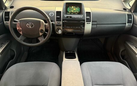Toyota Prius, 2007 год, 650 000 рублей, 8 фотография